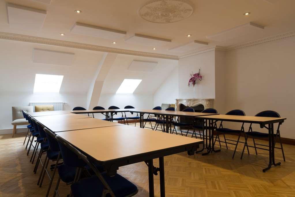 The Originals Boutique, Hotel Le Lion D'Or, Fougeres Ouest Maen Roch Удобства фото