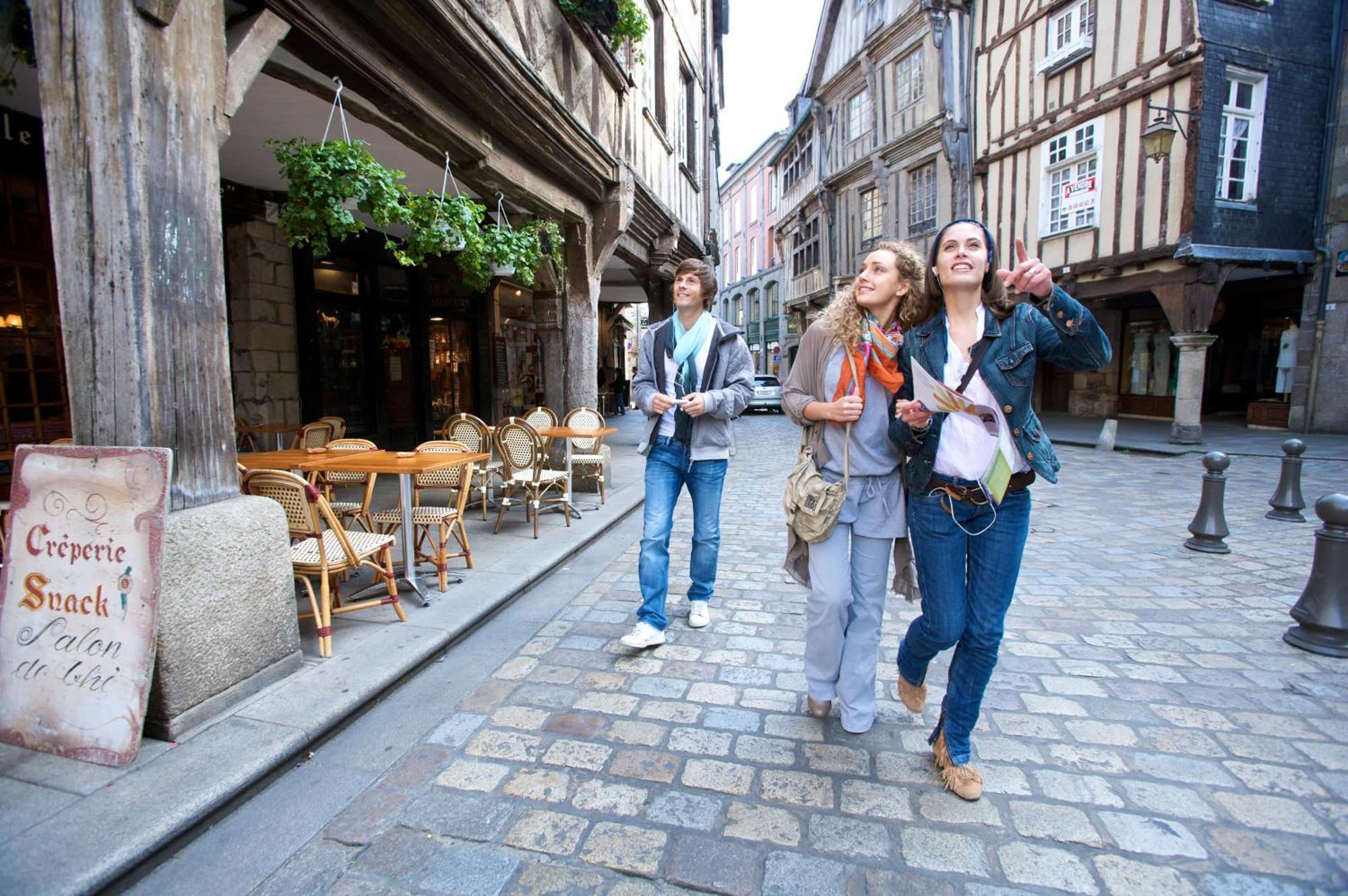 The Originals Boutique, Hotel Le Lion D'Or, Fougeres Ouest Maen Roch Экстерьер фото